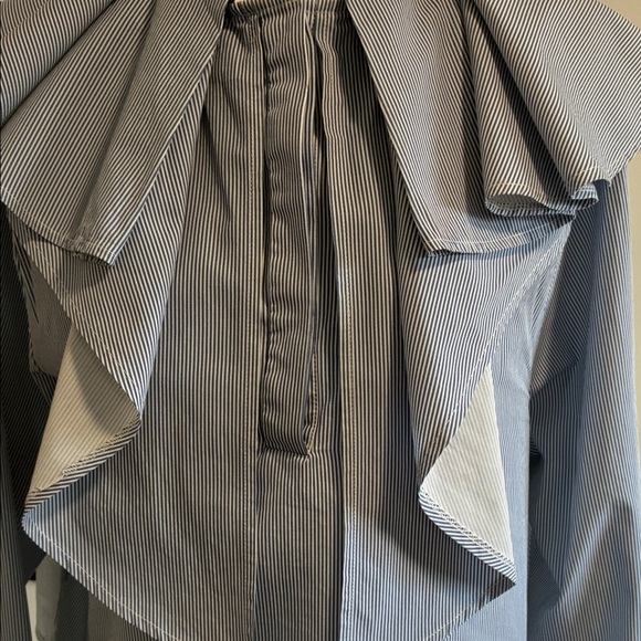 Pure Cotton Blue Ruffle Blouse - size M - Picture 7 of 10